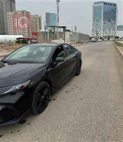 تۆیۆتا کامری